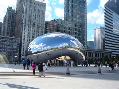 frank Gehry sculpture